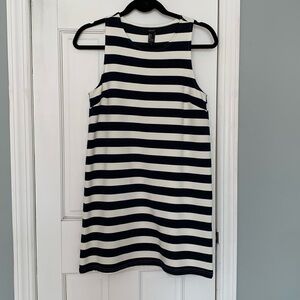 Forever 21 navy striped shift dress size small